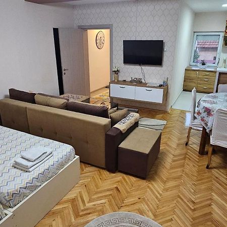 Stavrov Apartment Negotino  Kültér fotó